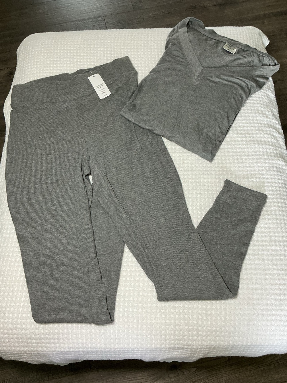 Soma Light Gray V-Neck Lounge Set